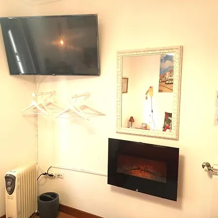 - It's There Авейру